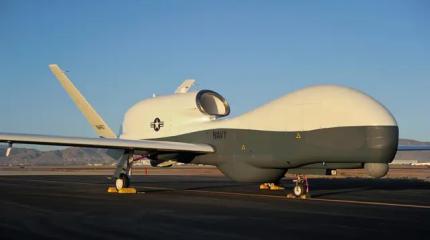 Ракета ударила по ангару, где мог находиться гигантский БПЛА США MQ-4C Trit