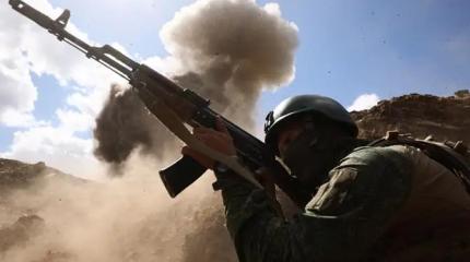 «Армия России вот-вот пойдет в наступление по всему фронту» «Армия России вот-вот пойдет в наступление по всему фронту»