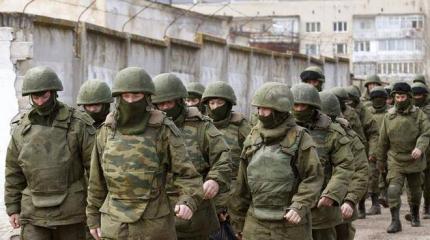 В Вильнюсе оцепили вокзалы из-за прибытия в Литву «зелёных человечков» В Вильнюсе оцепили вокзалы из-за прибытия в Литву «зелёных человечков»