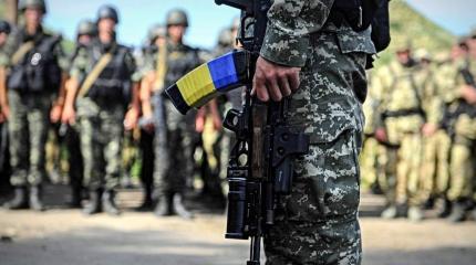 Латвийские инструкторы вновь начинают обучать украинских военных Латвийские инструкторы вновь начинают обучать украинских военных