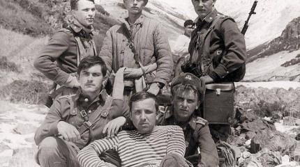 История училища продолжается. К 45-летию образования Алма-Атинского ВОКУ История училища продолжается. К 45-летию образования Алма-Атинского ВОКУ