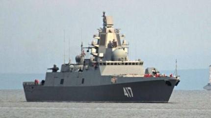Фрегат "Адмирал Горшков" провел стрельбы в Баренцевом море