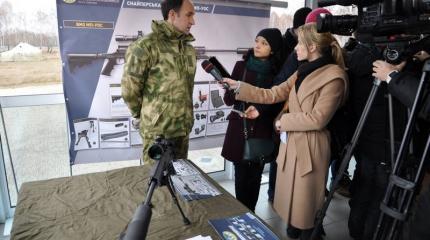 Украина: демонстрация снайперской винтовки ВМ МП-УОС Украина: демонстрация снайперской винтовки ВМ МП-УОС