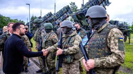 60 тыс. войск станут гарантией для Зеленского 60 тыс. войск станут гарантией для Зеленского