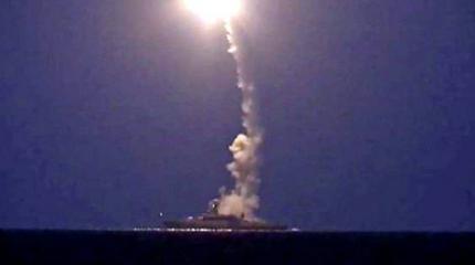 Российские крылатые ракеты переполошили западных экспертов Российские крылатые ракеты переполошили западных экспертов