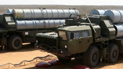 Четвертый полк С-400 заступил на боевое дежурство под Москвой Четвертый полк С-400 заступил на боевое дежурство под Москвой
