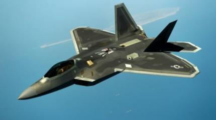 Новые возможности: США связали F-15 Eagle и F-22 Raptor в единую сеть