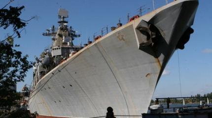 Самое мощное судно ВМФ Украины ржавеет у причала Самое мощное судно ВМФ Украины ржавеет у причала