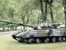 Ополченцы под Луганском захватили три танка Т-64 украинских ВС Ополченцы под Луганском захватили три танка Т-64 украинских ВС