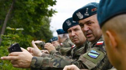 Минобороны Польши заинтересовалось звонками солдатам с российского номера Минобороны Польши заинтересовалось звонками солдатам с российского номера