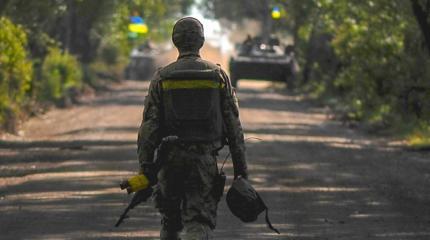 «Надоело воевать»: украинские солдаты бегут с передовой