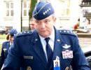 США срочно вернули в Европу командующего силами НАТО США срочно вернули в Европу командующего силами НАТО