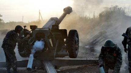 Украинская армия более двух часов ведет огонь по южным селам ДНР Украинская армия более двух часов ведет огонь по южным селам ДНР