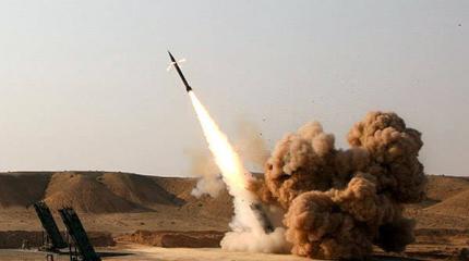 Йеменские войска нанесли ракетные удары по военным базам на территории Саудовской Аравии Йеменские войска нанесли ракетные удары по военным базам на территории Саудовской Аравии