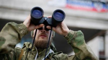 Ополченцы ДНР заявляют о блокировании пяти-шести офицеров НАТО Ополченцы ДНР заявляют о блокировании пяти-шести офицеров НАТО