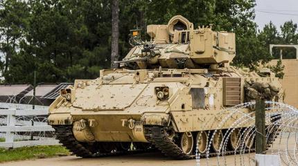 США модернизируют бронетранспортеры M2 Bradley