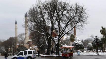В Турции обстреляли предполагаемого террориста у резиденции премьера В Турции обстреляли предполагаемого террориста у резиденции премьера