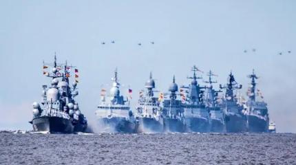 Парада не будет: ВМФ Росси приказано заняться не салютами и оркестрами