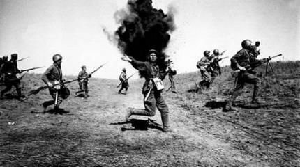 Фото атак времен Второй Мировой Фото атак времен Второй Мировой