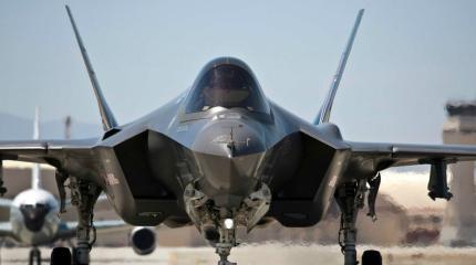 Смертельная начинка под угрозой: F-35 чапает по стопам старшего брата