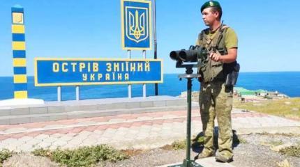 Украинские политики призывают готовиться к штурму русскими острова Змеиного