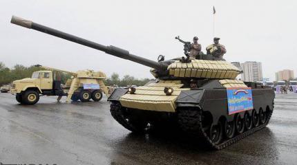 Иран показал свой новый танк Иран показал свой новый танк