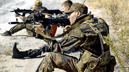 На территории донецкого аэропорта идет бой На территории донецкого аэропорта идет бой