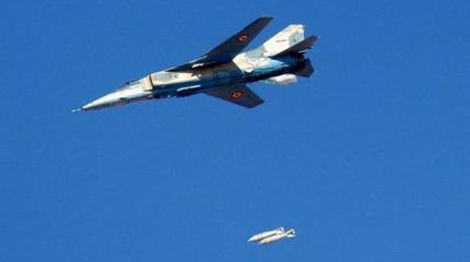 ВВС Сирии истребляют боевиков в Идлибе и Хаме ВВС Сирии истребляют боевиков в Идлибе и Хаме