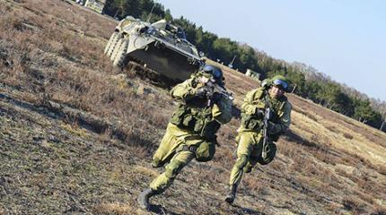 В Беларуси фиксируют активную переброску войск к границам НАТО