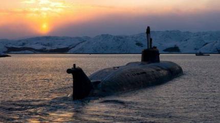 В Северодвинске горит атомная подлодка «Орел» В Северодвинске горит атомная подлодка «Орел»