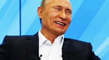 Путин похвалил ФСБ за способность «переиграть» иностранные спецслужбы