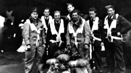 Подвиг летчика Эндрю Минарски в июне 1944 года Подвиг летчика Эндрю Минарски в июне 1944 года
