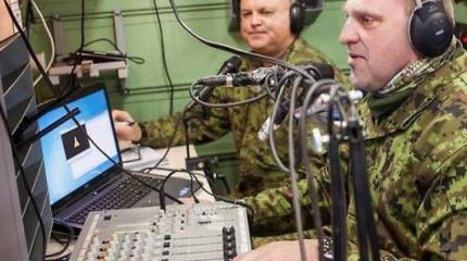 Украина запускает военное радио "Голос Донбасса" Украина запускает военное радио "Голос Донбасса"