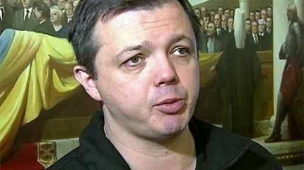 Семенченко принёс в Верховную раду проект расценок за откуп от мобилизации Семенченко принёс в Верховную раду проект расценок за откуп от мобилизации