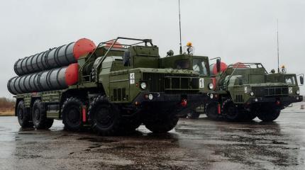Триумфальная защита: РФ укрепила Крым новейшими зенитными комплексами Триумфальная защита: РФ укрепила Крым новейшими зенитными комплексами