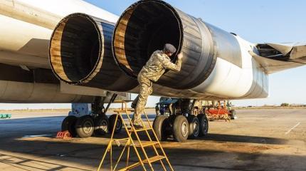 Анонсировано начало производства Ту-160М2 с новым двигателем НК-32-02