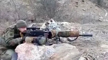 У боевика ВСУ заметили ручной вариант пулемета Максима