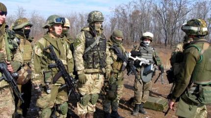 Украинские военные начали получать модернизированные автоматы Калашникова АК-74