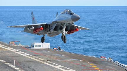МиГ-29 с «Адмирала Кузнецова» потерпел крушение в Средиземном море МиГ-29 с «Адмирала Кузнецова» потерпел крушение в Средиземном море