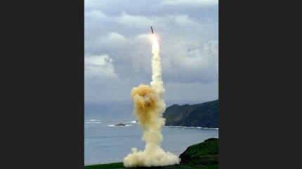 США испытали межконтинентальную ракету Minuteman-3 США испытали межконтинентальную ракету Minuteman-3