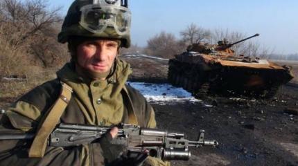 В донецком аэропорту расстреляли машину с журналистами: двое убиты В донецком аэропорту расстреляли машину с журналистами: двое убиты