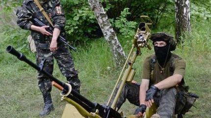 Ополченцы уничтожили минимум 6 украинских танков в Луганской области Ополченцы уничтожили минимум 6 украинских танков в Луганской области