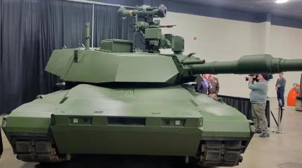 Оказавшийся макетом новейший М1Е3 получился более примитивным, чем Abrams X