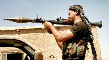 Армия Асада и «Хезболла» окружают стратегическую базу ИГИЛ близ Дейр эз-Зор