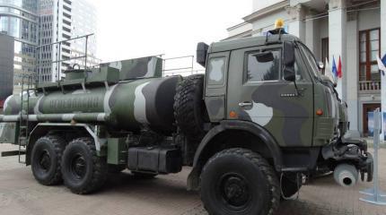 Аэродромный автотопливозаправщик АТЗ-10 – фотообзор Аэродромный автотопливозаправщик АТЗ-10 – фотообзор