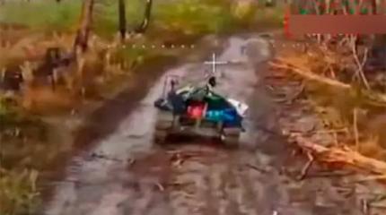 Российская армия устроила настоящую бойню робоплатформам ВСУ Российская армия устроила настоящую бойню робоплатформам ВСУ