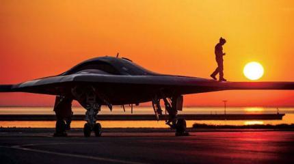 Американцы «сливают» Б-52: зачем США создают беспилотные бомбардировщики Американцы «сливают» Б-52: зачем США создают беспилотные бомбардировщики