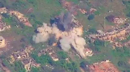 Снайперская стрельба "Краснополем" была обеспечена подсветкой с "Орлана-30"