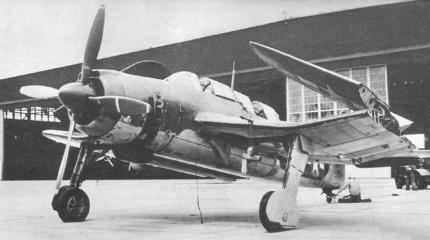 Торпедоносец Aichi B7A. Япония Торпедоносец Aichi B7A. Япония