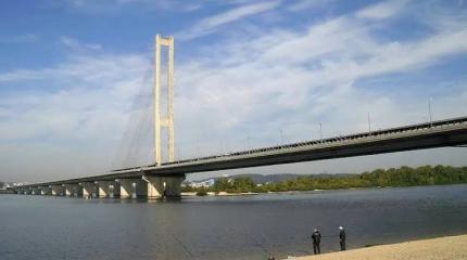 "Герань" долетела до Южного моста: начало разрушения переправ через Днепр?